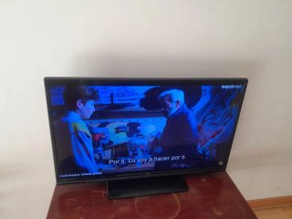 Nevera blanca Lavadora  Televisión