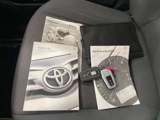 RAV4 2.5l 220H Business 4WD