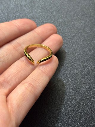 Pack 2 anillos dorados – Singularu + cuarzo rosa.