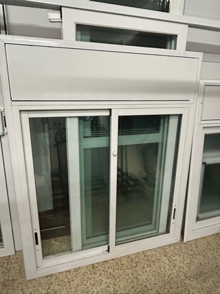 Ventana corredera de aluminio