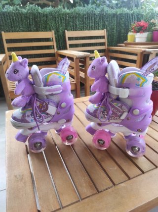 Patines niña unicornio lilas