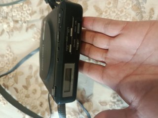 Sony Discman D-2 Walkman CD Vintage Stereo