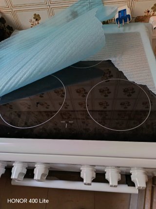 Cocina nueva con campana extractora