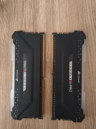 Corsair Vengeance RGB Pro 16GB (2x8GB) DDR4