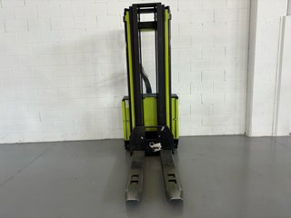 Apilador eléctrico Pramac LX 14 1400 Kg