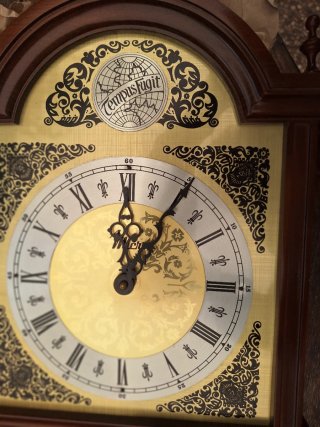 Reloj de pared Tempos Fugit para arreglar