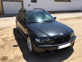 BMW 330i TOURING E46