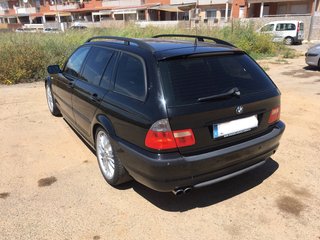BMW 330i TOURING E46