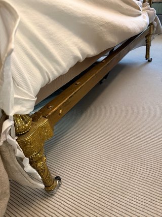 Cama antigua estilo victoriano/Art Nouveau