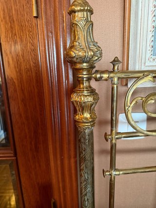 Cama antigua estilo victoriano/Art Nouveau