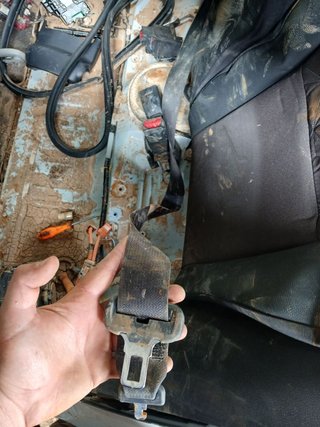 CINTURON SEGURIDAD TRASERO CENTRAL Toyota Yaris Cross (2021->)