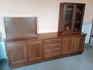 Conjunto muebles comedor: vitrina,cajones,licorera