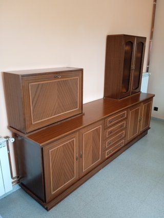 Conjunto muebles comedor: vitrina,cajones,licorera