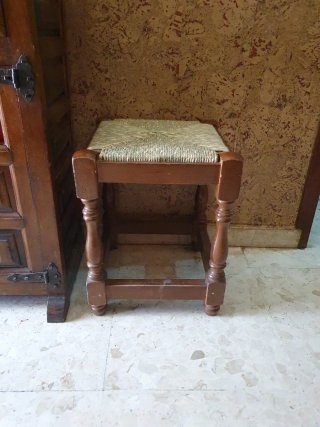 Mesa auxiliar de madera de regalo taburete !