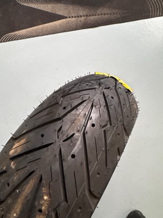 Neumático Pirelli Angel Scooter 150/70-13 61S