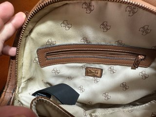 Bolso Guess Mini Marrón Asa Dorada Original