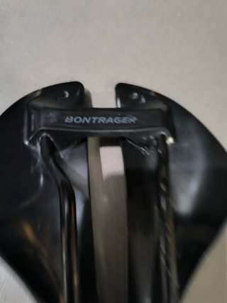 Sillín Bontrager 142x240mm Negro