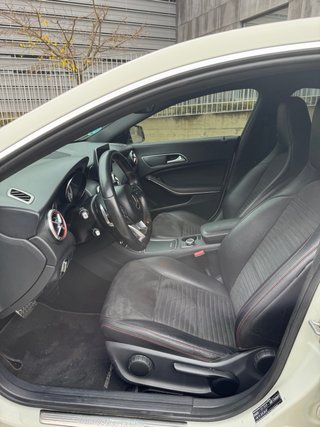 Mercedes-Benz Clase CLA 2016