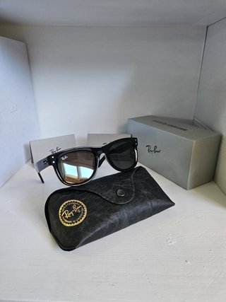 Occhiali Ray Ban Wayfarer Reverse Neri