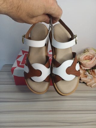 Sandali donna bianchi e marroni tg 36