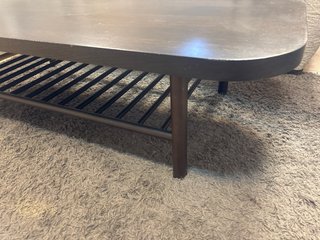Mesa de centro IKEA, haya oscura 140x60