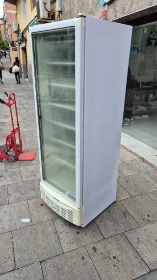Congelador vertical cristal