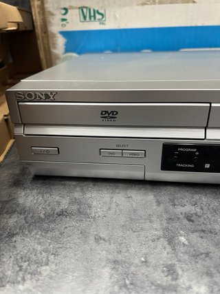 Reproductor Sony SLV-D930 dvd + vhs Combo Grabador