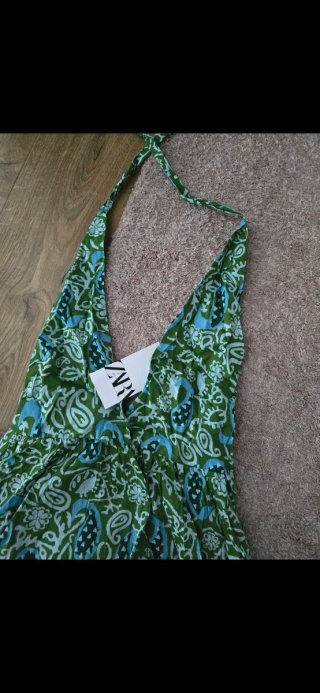 Vestido Zara verde y azul. Nuevo