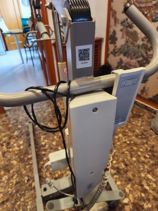 Grúa para enfermos Winncare Hop E 150