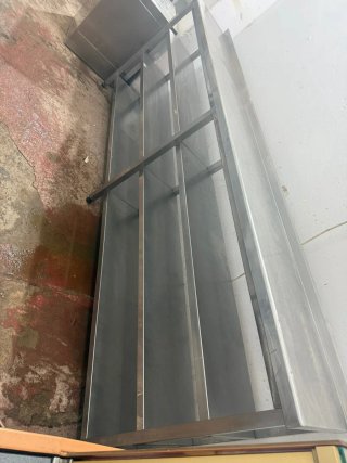 Estantería industrial metálica