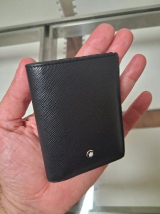 Cartera Montblanc santorial nano