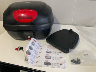Baúl Kappa K33 Scooter Negro/Rojo