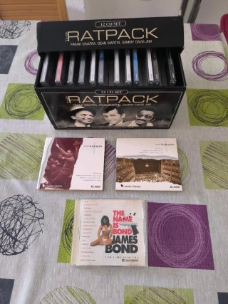 Caja 12 Cd The Rat Pack + 2 CDs Karajan + 1 Cd Bon