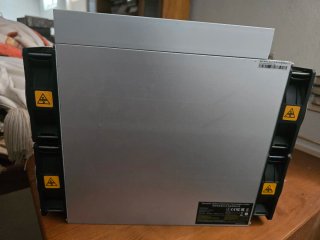 Antminer S19 Pro 110T