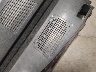 Soportes bandeja maletero y altavoces Golf MK1