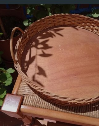 BANDEJA MIMBRE Y MADERA HECHA A MANO ÚNICA