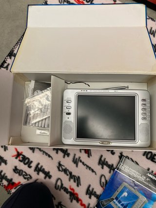 TV Portátil Medion 8 TDT + Mando