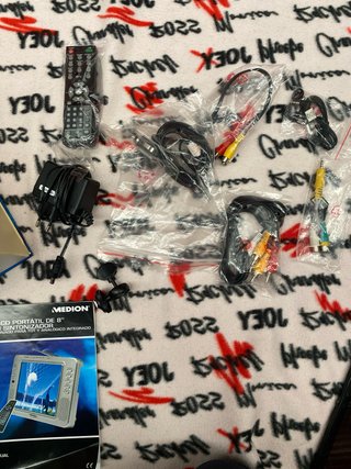 TV Portátil Medion 8 TDT + Mando