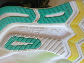 Zapatillas Running Saucony Verde y Turquesa
