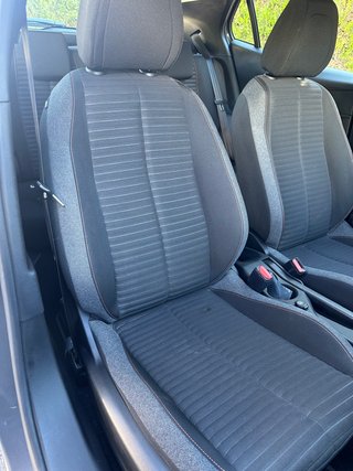 Peugeot 2008 2021