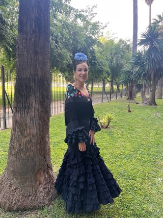 Vestido Flamenca Negro Plumeti Volantes