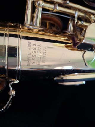 Saxofón Yamaha 275
