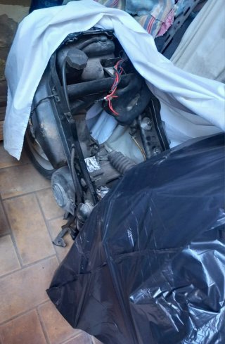 Piaggio Zip Azul por aire año 2000 solo para pieza