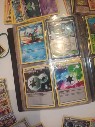Carte Pokemon Collezione e Gioco Album pkm