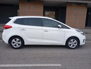 KIA Carens 2015