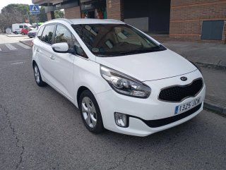KIA Carens 2015