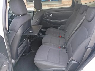 KIA Carens 2015
