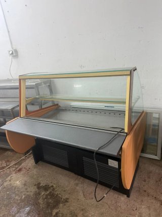 Expositor refrigerado cristal curvo