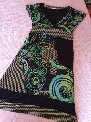 Lote 3 vestidos multicolor T.38