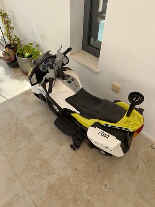 Bicicleta infantil Coche bucatti Moto policia